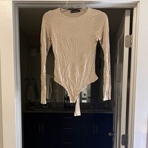 PrettyLittleThing Cream Long Sleeve Bodysuit